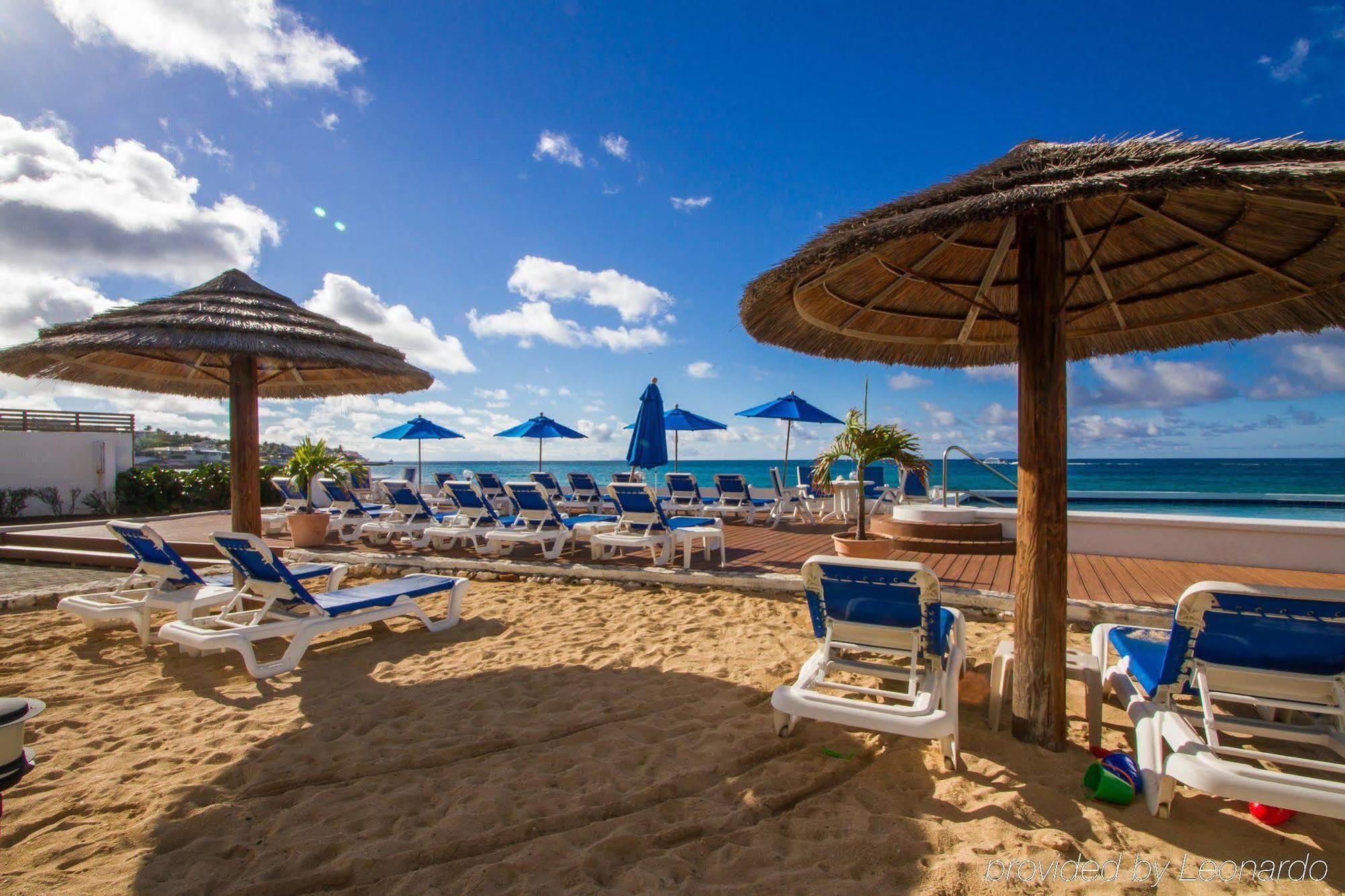 La Vista Beach Resort Simpson Bay Esterno foto